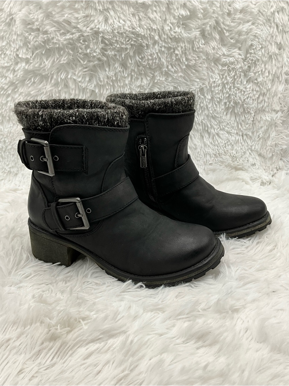 Roxy Scout Winter Boots Size 6 Black Faux-Fur Trim Buckle Moto Ankle Boots
